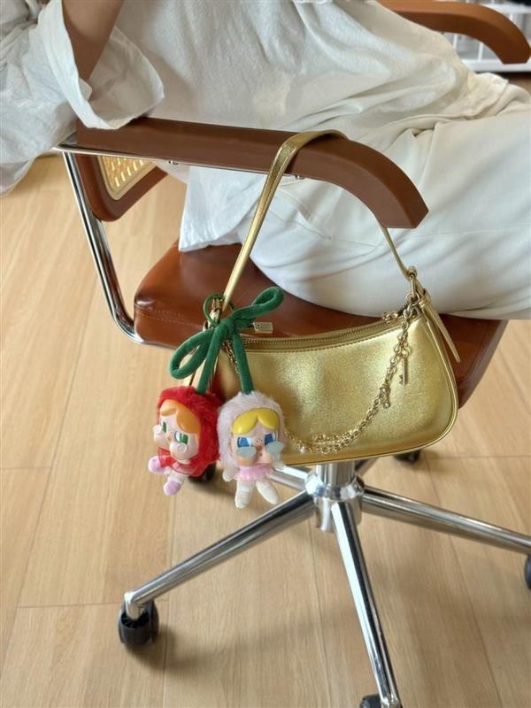 2026124165723593 200